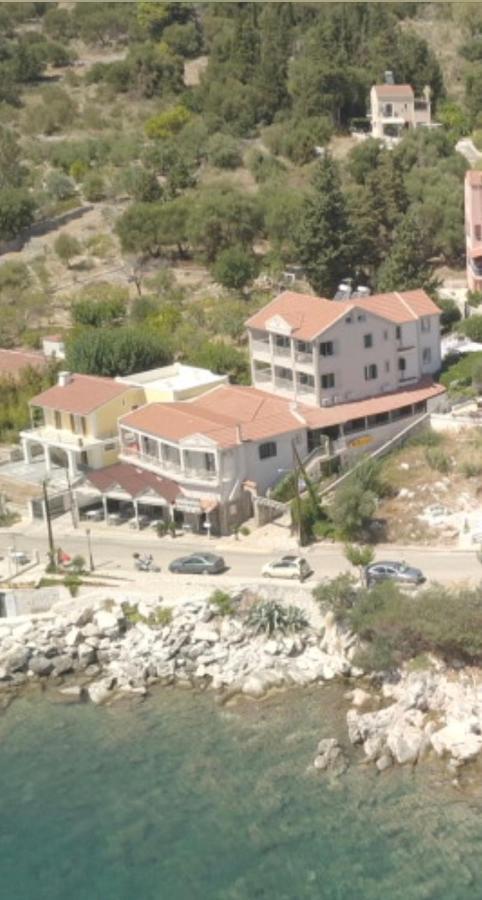 Poseidon Apartments Agia Efimia Eksteriør bilde