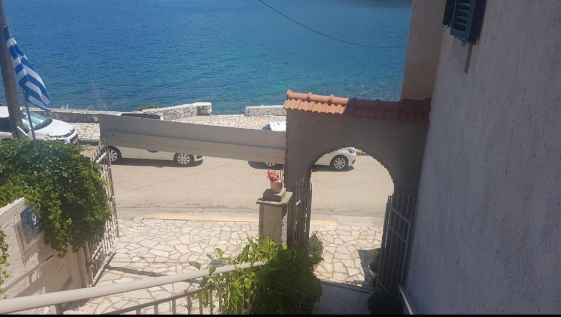 Poseidon Apartments Agia Efimia Eksteriør bilde
